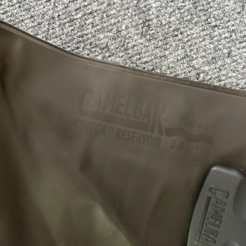 CamelBak Hydration Backpack Tan Camo One Size Omega 3.0L 100oz MOLLE Hiking - Picture 4 of 12